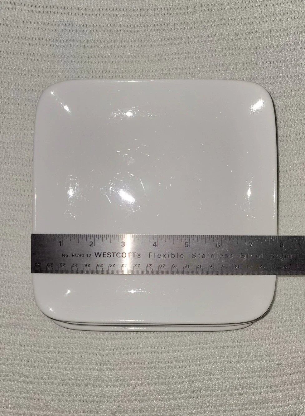 Crate&Barrel White Square Lunch/Sandwich Plates